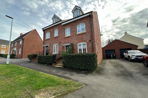 undefined, Aylesbury Drive, Dunstable LU5