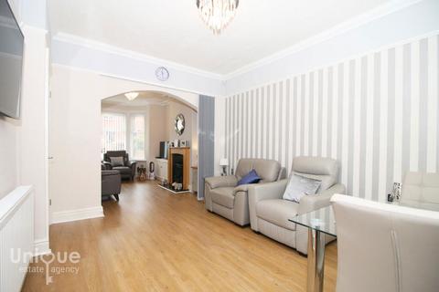 2 bedroom terraced house for sale, Abbotts Walk, Fleetwood, Lancashire, FY7 6QF