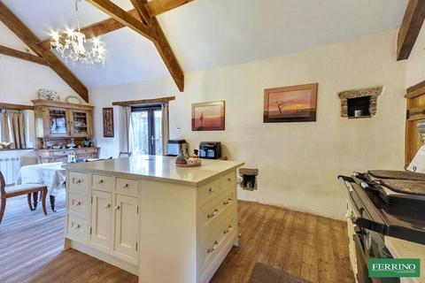 undefined, Lensbrook, Lydney, Gloucestershire. GL15 4LR