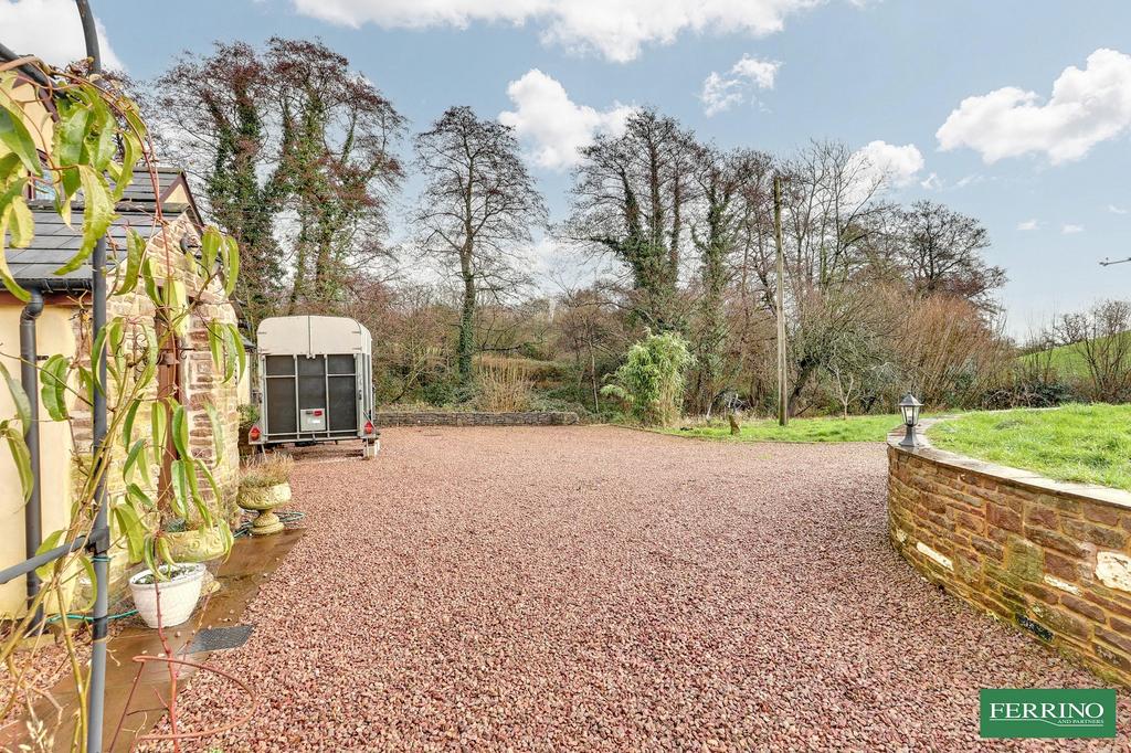 Driveway &amp; Parking