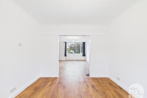 3 bedroom detached house to rent, Stonehaven Drive, Finham, Coventry, CV3