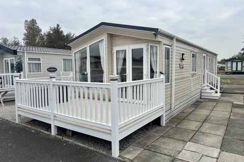 2 bedroom park home for sale, Riverside Holiday Park – Lancashire
