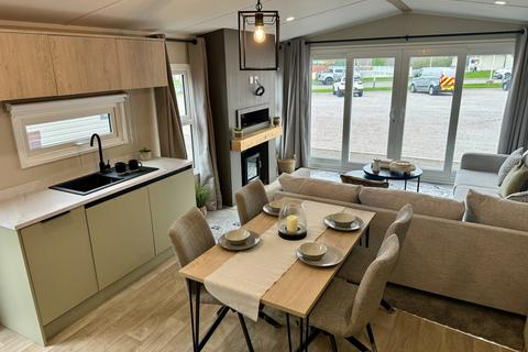 2 bedroom park home for sale, Riverside Holiday Park – Lancashire