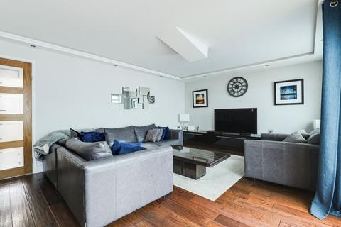 undefined, Standhill Avenue, Nottingham NG4