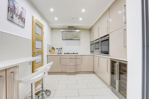 undefined, Standhill Avenue, Nottingham NG4