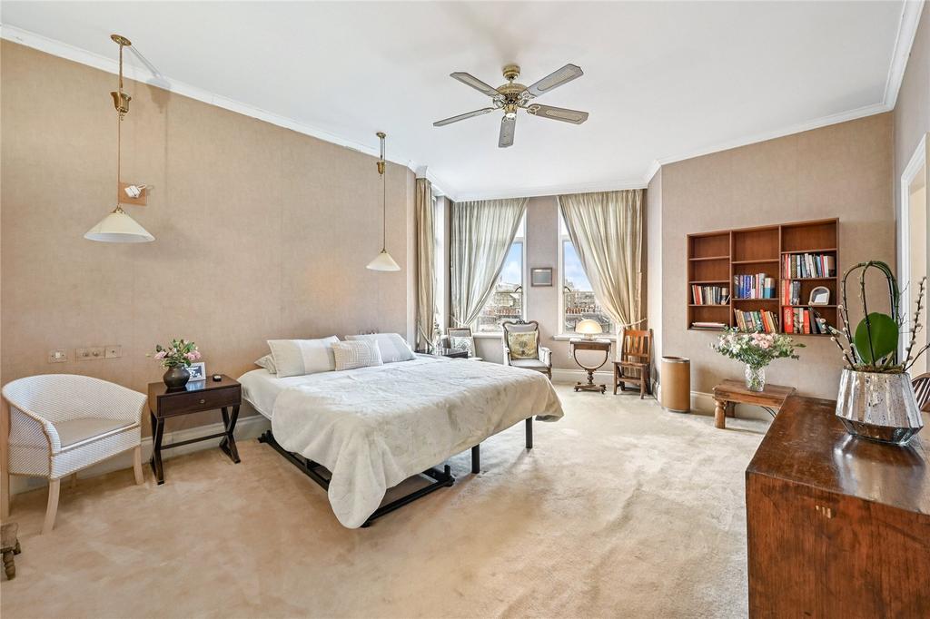 Principle Bedroom