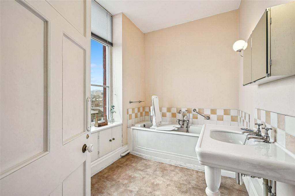 Priciple Bathroom