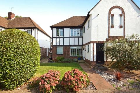 2 bedroom maisonette for sale, Barrowell Green, London N21
