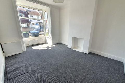 3 bedroom terraced house to rent, Gordon Road, Herne Bay, Kent, CT6