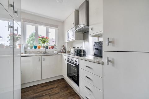 undefined, Hogarth Close, Basingstoke RG21 3QX