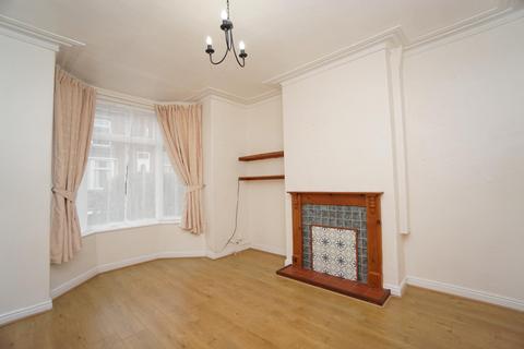 3 bedroom terraced house to rent, Roebuck Road, Crookesmoor, Sheffield, S6