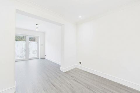 undefined, St. Albans Road, Hemel Hempstead, Hertfordshire, HP2 4BA