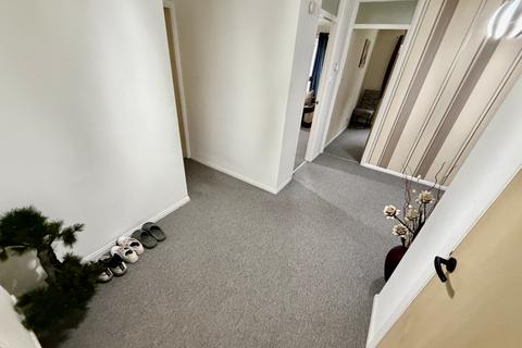 2 bedroom apartment for sale, Burnham Lodge Oakstead Close, Ipswich IP4