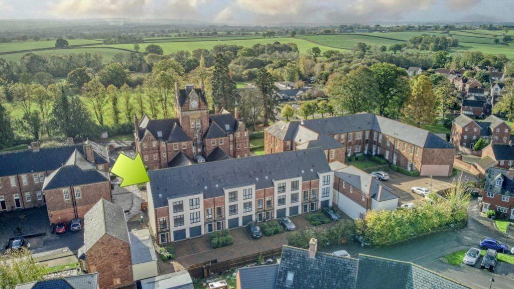 Ewemove Taunton - Cherry Tree Mews