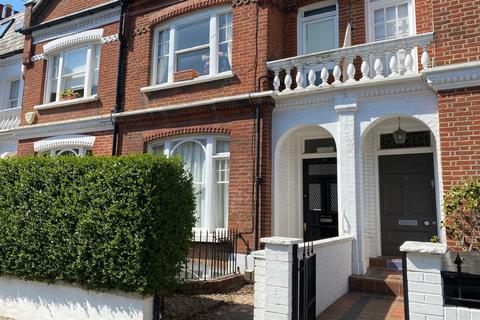 2 bedroom apartment to rent, Bovingdon Road, SW6