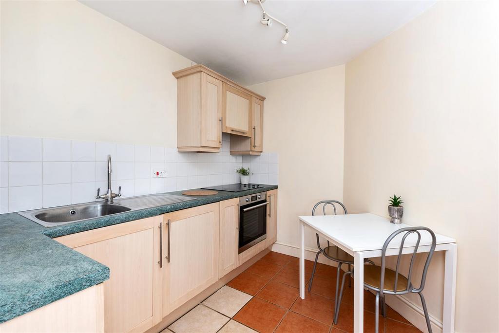 Flat 7, Prospect House, Bath BA2 3 AS-11.jpg