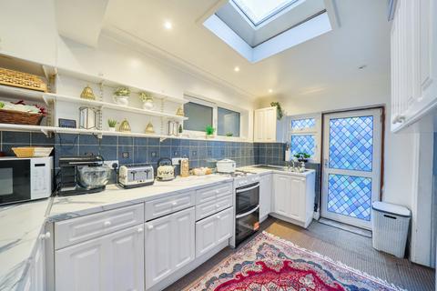 4 bedroom semi-detached house for sale, Nibthwaite Road, Harrow