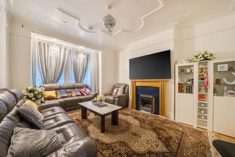 4 bedroom semi-detached house for sale, Nibthwaite Road, Harrow