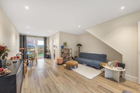 2 bedroom house for sale, Greenacres, Oxted RH8