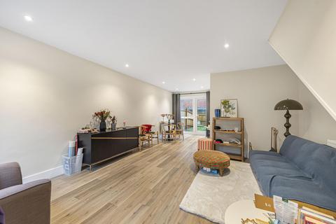 2 bedroom house for sale, Greenacres, Oxted RH8