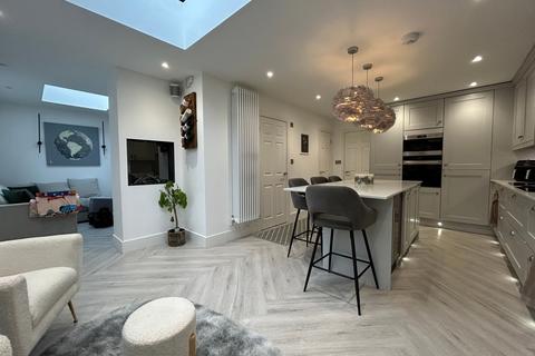 undefined, Juniper Gardens, Manchester M28