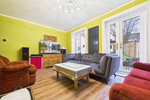 undefined, Lyndhurst Road, Tilehurst, Reading, Berkshire, RG30