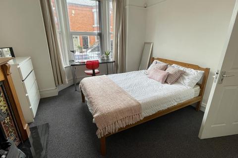 undefined, Salisbury Street, Chester