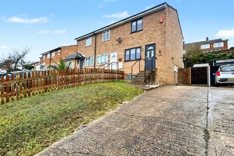 2 bedroom end of terrace house for sale, Shanklin Close, Princes Park, Kent, ME5