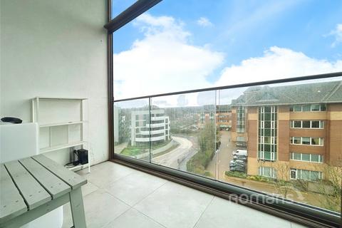 2 bedroom apartment for sale, Farnborough Road, Farnborough, Hampshire