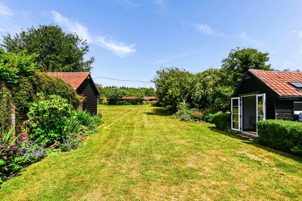 Garden/Summer Hse