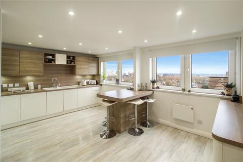 2 bedroom apartment for sale, Tower Court, Westcliff Parade, Westcliff-on-Sea, Essex, SS0