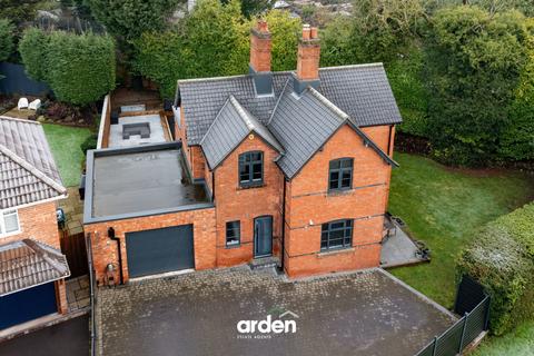undefined, Hewell Lane, Barnt Green, B45