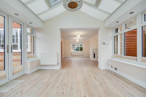 4 bedroom detached house for sale, Pavitt Meadow, Galleywood, Chelmsford