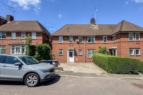 undefined, Pointalls Close, London, N3