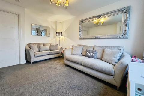 undefined, Brompton Drive, Bradford BD10