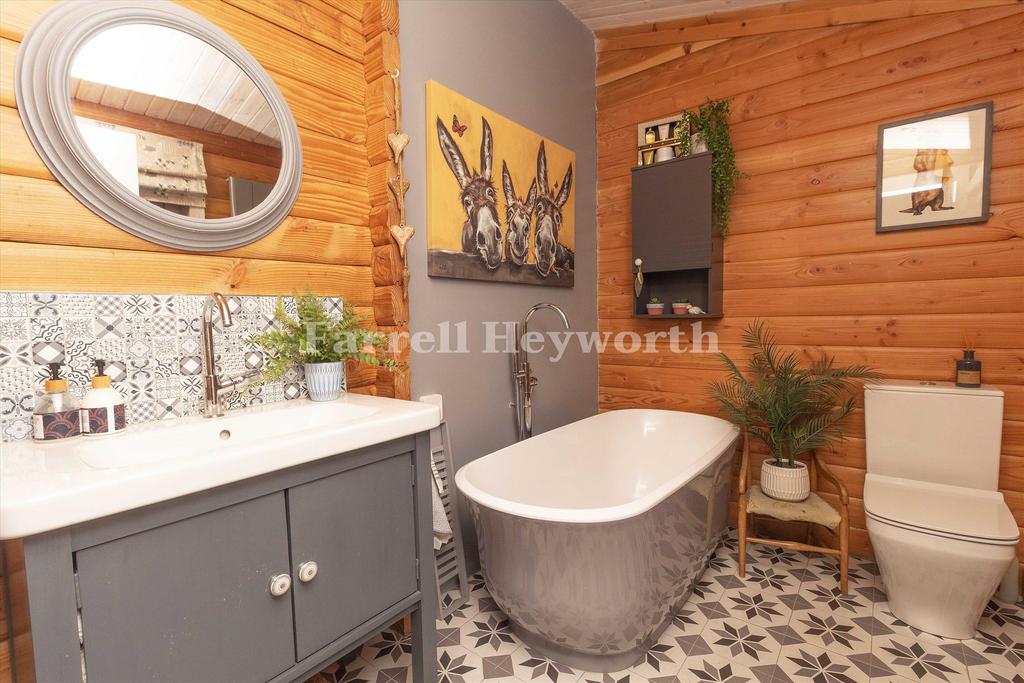 Bedroom 2 en Suite