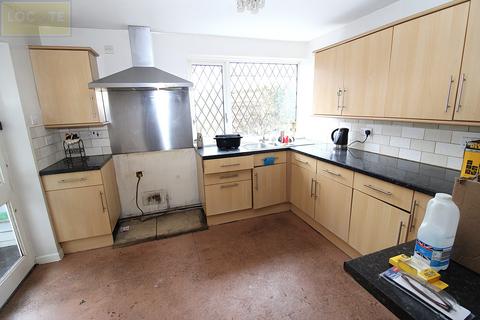2 bedroom detached bungalow for sale, Glen Avenue, Swinton