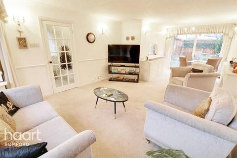 undefined, Ramsay Gardens, ROMFORD