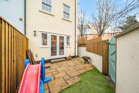 4 bedroom end of terrace house for sale, Scholars Walk, Kingsbridge
