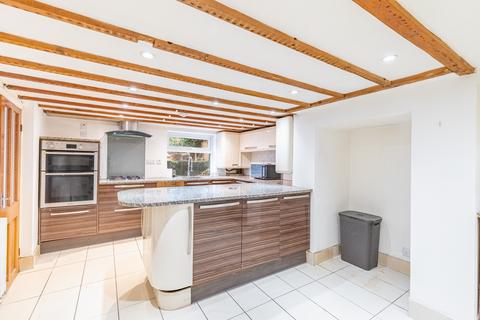3 bedroom terraced house to rent, Pasture Street, Leeds LS7