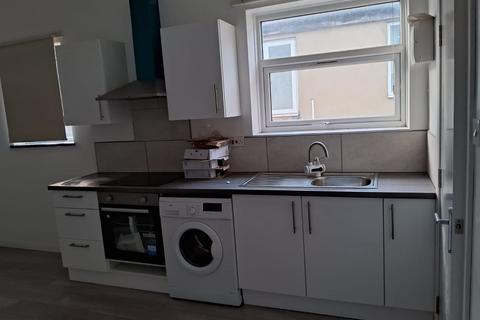 undefined, 15 Crawley Road, Luton LU1