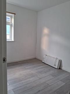 undefined, 15 Crawley Road, Luton LU1
