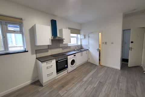 undefined, 15 Crawley Road, Luton LU1