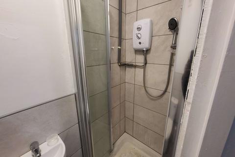 undefined, 15 Crawley Road, Luton LU1