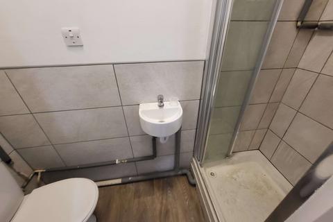 undefined, 15 Crawley Road, Luton LU1