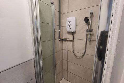 undefined, 15 Crawley Road, Luton LU1