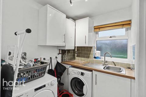 Besthorpe Road, Attleborough