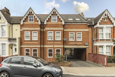 2 bedroom flat to rent, Codrington Hill, London SE23
