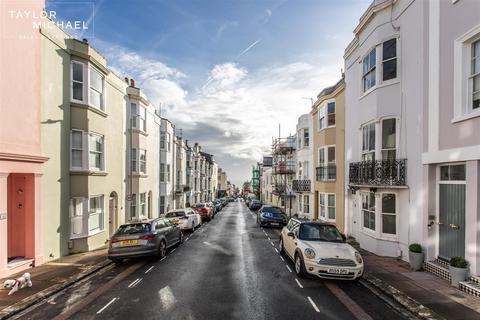 5 bedroom terraced house to rent, Temple Street, Brighton