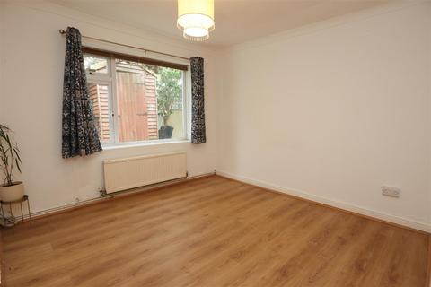 undefined, Downs Road, Hastings